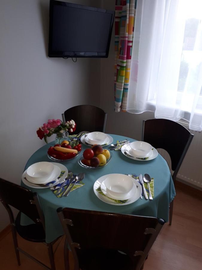 Bela - Pokoje Z Aneksami I Apartamenty Kolberg Exterior foto