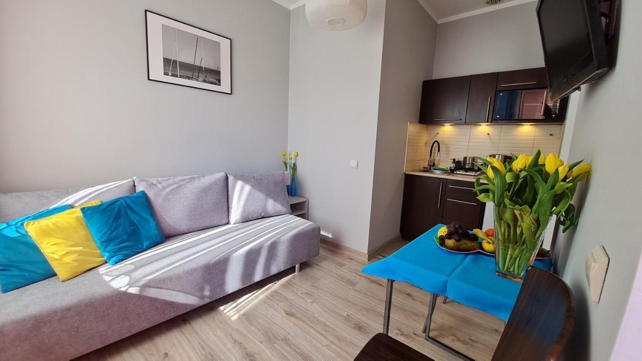 Bela - Pokoje Z Aneksami I Apartamenty Kolberg Exterior foto