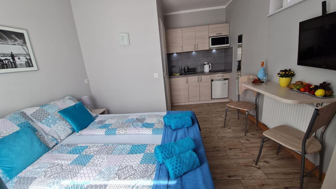 Bela - Pokoje Z Aneksami I Apartamenty Kolberg Exterior foto