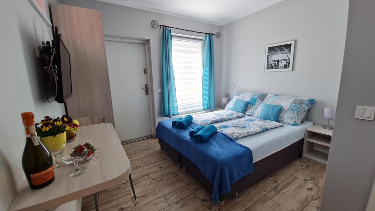 Bela - Pokoje Z Aneksami I Apartamenty Kolberg Exterior foto